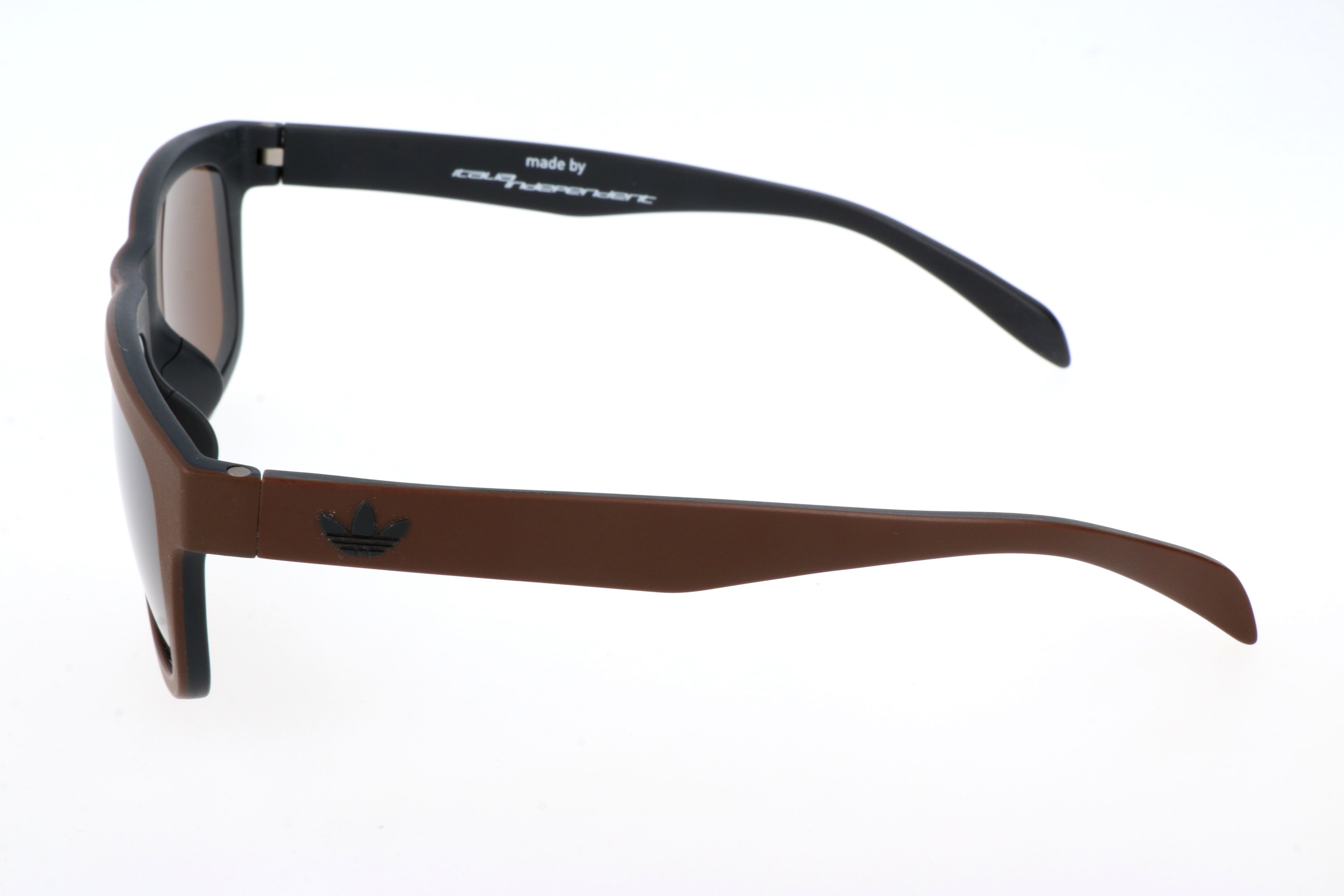 MAN SUNGLASSES ADIDAS  AOR005-044009 (Lens/Bridge/Temple) 54/21/140 mm)