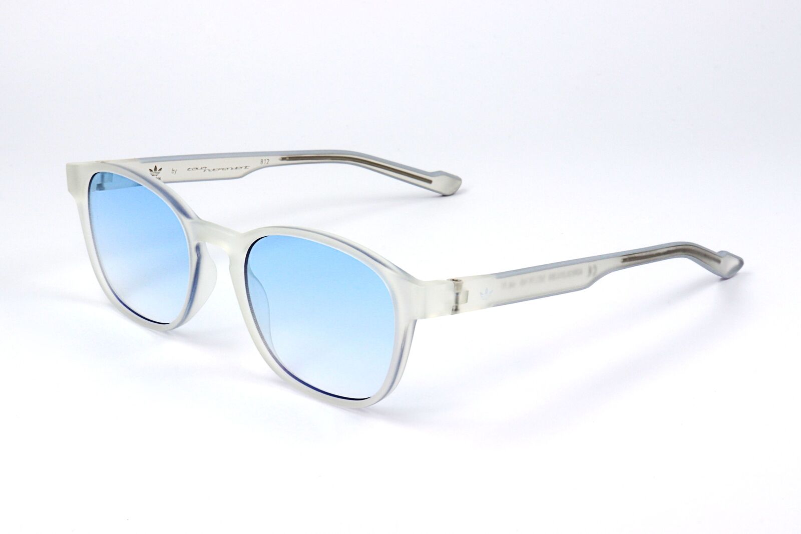 MAN SUNGLASSES ADIDAS  AOR030-012000 (Lens/Bridge/Temple) 52/19/145 mm)