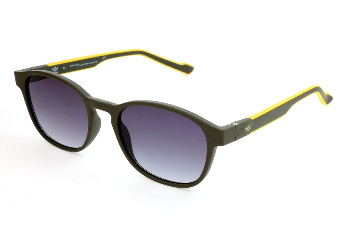 MAN SUNGLASSES ADIDAS  AOR030-030000 (Lens/Bridge/Temple) 52/19/145 mm)